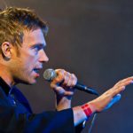 Damon Albarn z albumem projektu Africa Express Damon Albarn z albumem projektu Africa Express
