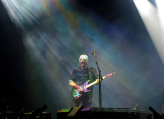 David Gilmour sprzedał swoje gitary