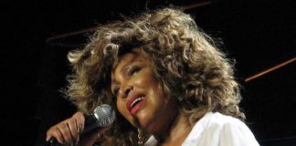 Tina Turner w 2009 roku
