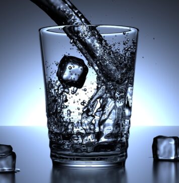 Jak zadbać o prawidłowe nawodnienie organizmu?