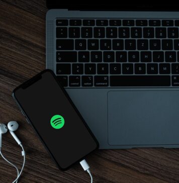 Muzyczne serwisy streamingowe - sposób na sukces dla artystów XXI wieku