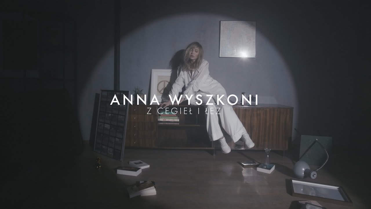 Anna Wyszkoni wyruszyła w trasę „Z cegieł i łez”! - Kulturalne Media