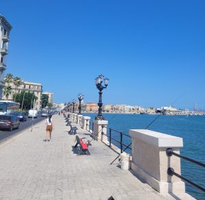 Czy warto latem wybrać się do Bari?