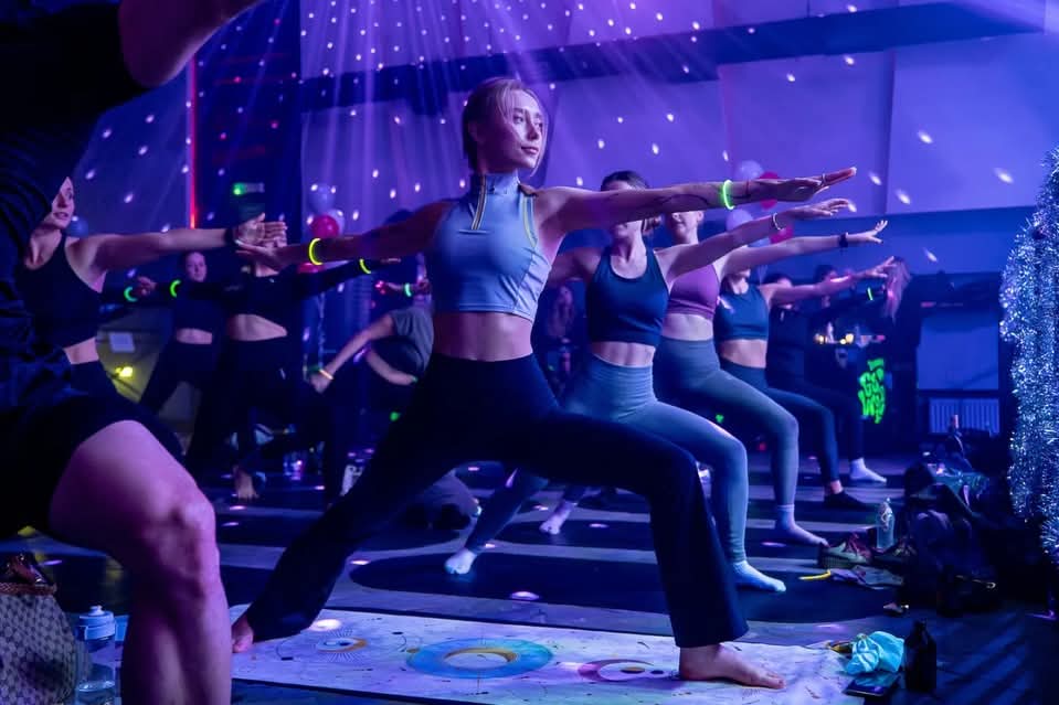 TECHNO YOGA POLAND: Świąteczna i Urodzinowa Edycja