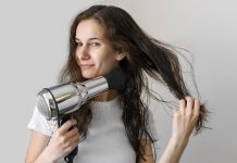 włosy elektryzujące się