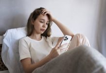 FOMO – lęk przed tym, co nas omija