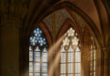 Życie w średniowieczu: romantycznie czy dramatycznie?