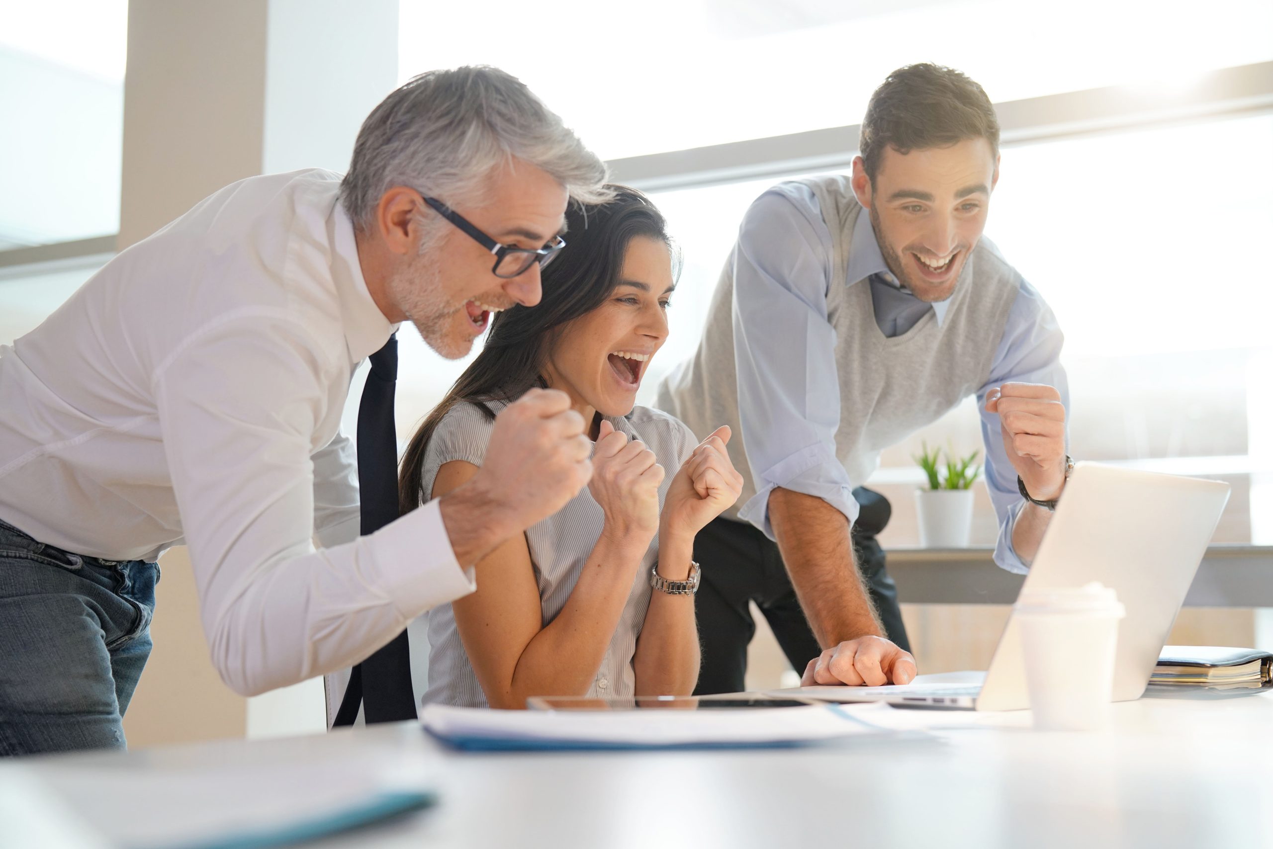 CV szablon dla marketingowców – jak stworzyć skuteczne CV, które przyciągnie uwagę rekruterów?