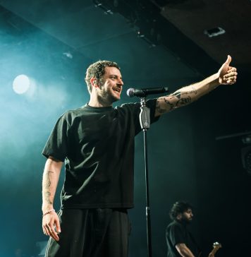 Grandson i energetyczny koncert w Klubie Stodoła [FOTORELACJA]