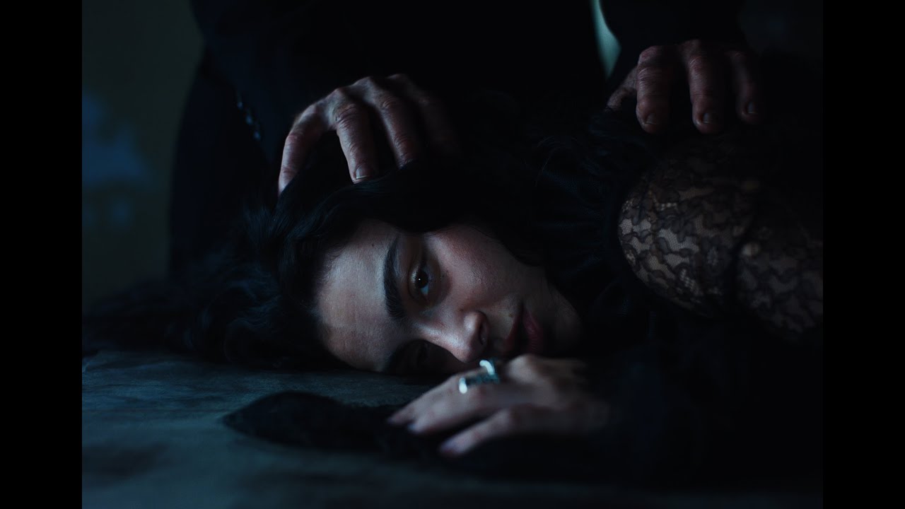 Wuthering Heights, czyli Charli XCX w bardziej klasycznym wydaniu