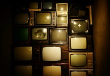 Nostalgia jako strategia marketingowa – dlaczego ciągle wracamy do przeszłości? nostalgia