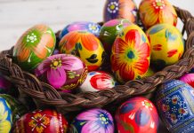 Pisanki – poznaj oryginalne sposoby na ich stworzenie! koszyczek wielkanocny