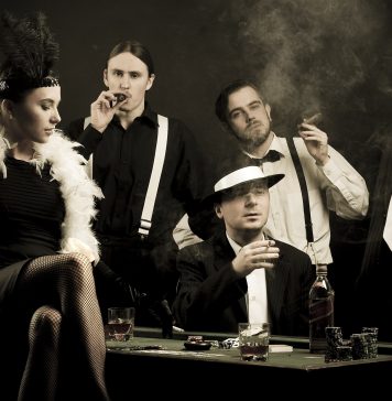 Organizujesz event firmowy w Warszawie? Sprawdź, jak wybrać zespół i zadbać o oprawę muzyczną