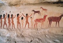 obrazek na ścianie jaskini