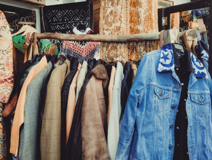 Second hand fenomen ubrań z drugiej ręki