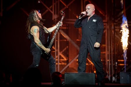 Disturbed | fot. Mikalai Valadkevich Disturbed in Krakow