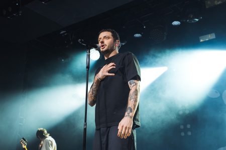 Grandson i energetyczny koncert w Klubie Stodoła [FOTORELACJA]