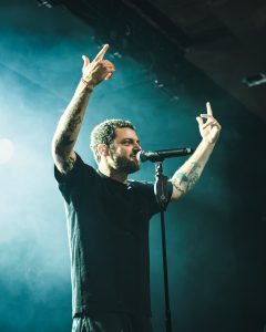 Grandson i energetyczny koncert w Klubie Stodoła [FOTORELACJA]