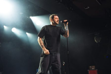 Grandson i energetyczny koncert w Klubie Stodoła [FOTORELACJA]