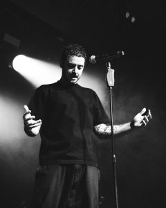 Grandson i energetyczny koncert w Klubie Stodoła [FOTORELACJA]